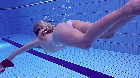 Фотосессия завершилась взаимной мастурбацией