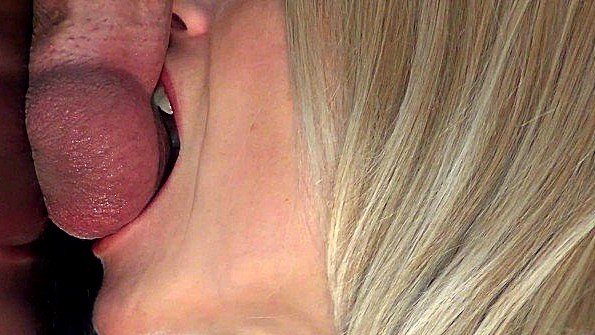 Двое студентов занимаются сексом на скрытую камеру