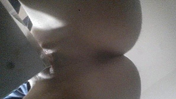 Тайная встреча в саду переросла в оргию