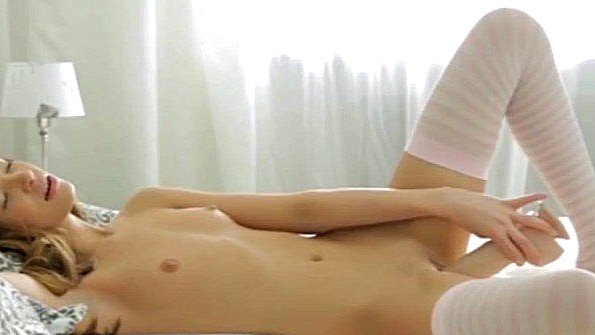 Врач заставляет мужчину заниматься сексом