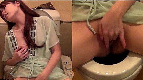 Сын трахает свою похотливую мать