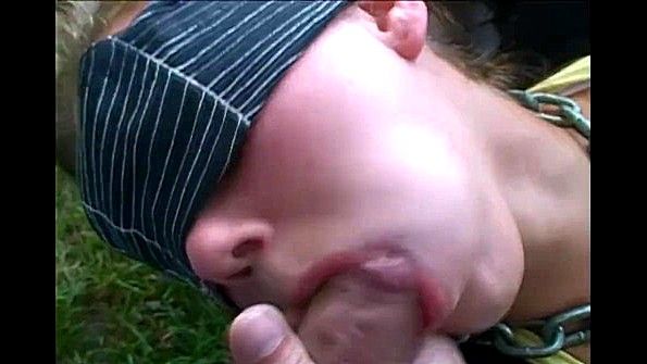 Сосед услышал порнографию и пришел на встречу