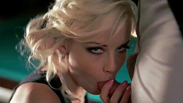 Девушка безрассудно вступает в половую связь со своим любовником