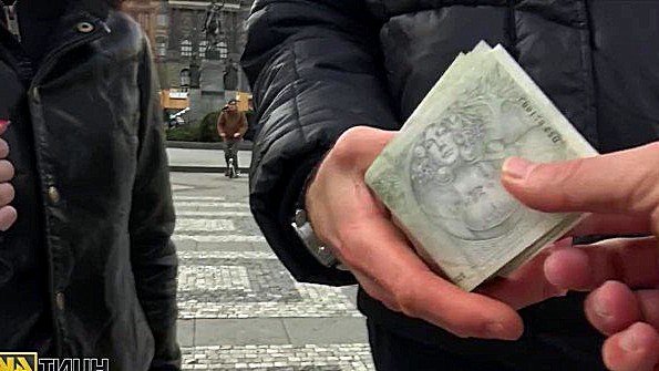 Этот парень переспал с чернокожей женщиной