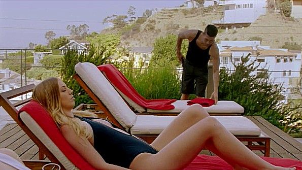 Она оседлала член чернокожего мужчины и продемонстрировала свои навыки верховой езды