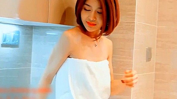 Русская девушка занимается сексом с парнем