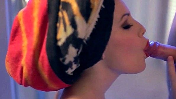 Влюбленные готовы к приему спермы на тело