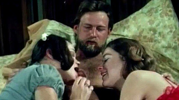 Его сначала засосали в машине, а потом изнасиловали в офисе