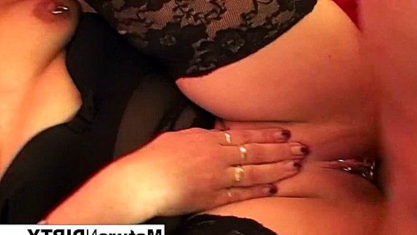 Блондинка в подборке сексуальных сцен