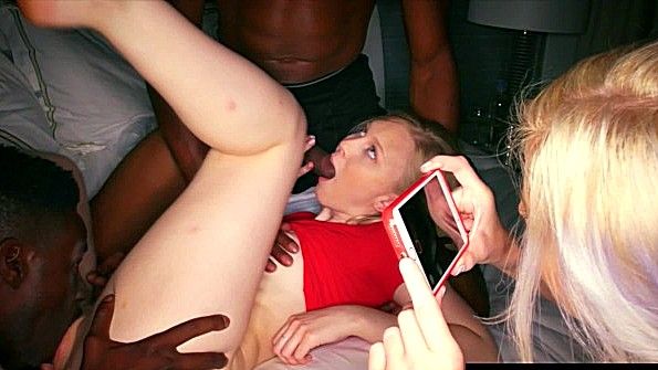 Дочь переспала с отцом