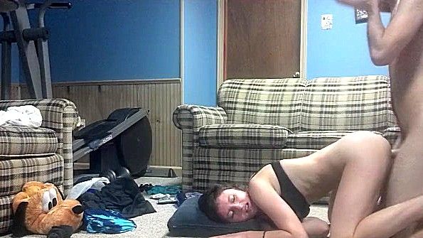 Длительные подергивания привели к эякуляции