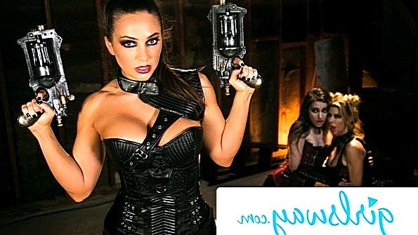 Похотливая сучка в развратных колготках