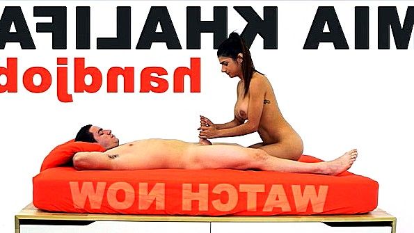 Двое парней грубо изнасиловали красавицу