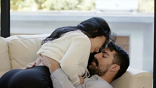 Сестра и её подруга занялись сексом с большим членом своего брата