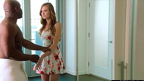 Она сожгла мою рубашку Он жестоко наказал меня досуха