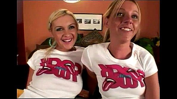 Крутой танец живота без одежды