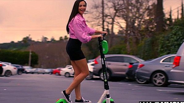 Он не давал сестре лежать в постели и занимался с ней сексом