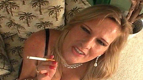 Худенькая сучка жёстко трахается на кастинге