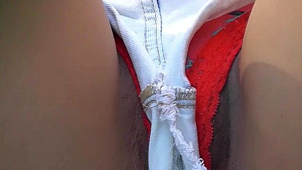 Они связали ей руки и заставили заниматься анальным сексом