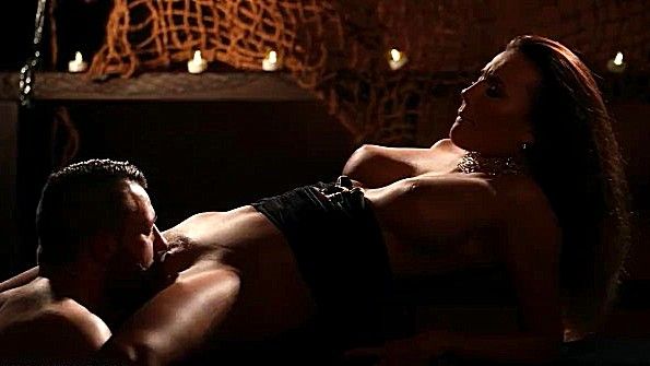 Длинный член чернокожего мужчины доставил женщине невероятное удовольствие