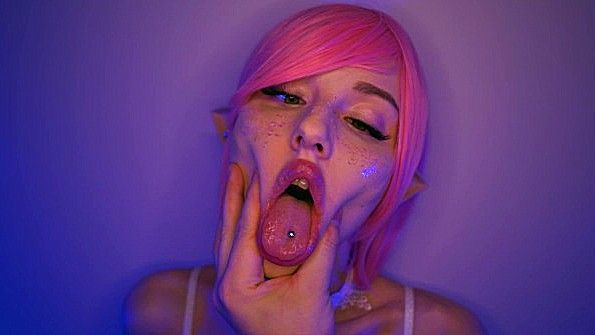 Женщины занимаются сексом вместе безудержно