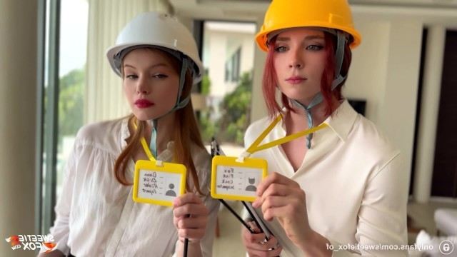 Татуированная связанная сучка, трахающаяся в позе "собачка"