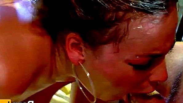 Я научилась соблазнять парней повсюду и заниматься с ними сексом