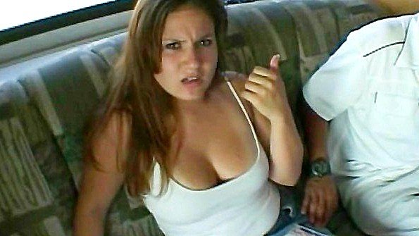 Девушки сосут член и делают куннилингус на камеру