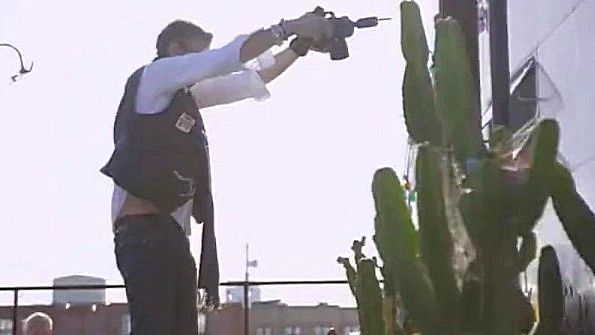 Муж привязывает жену к кровати и насилует её